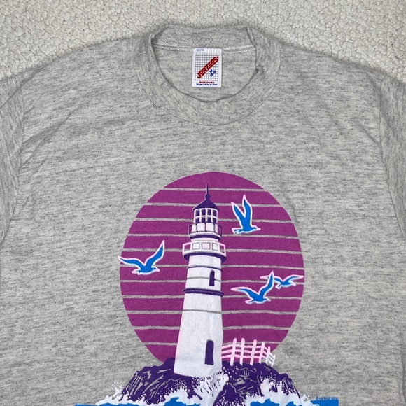 1990 Jerzees Pastel Maine Lighthouse Graphic Print T-Shirt: Size Medium - Picture 4 of 10